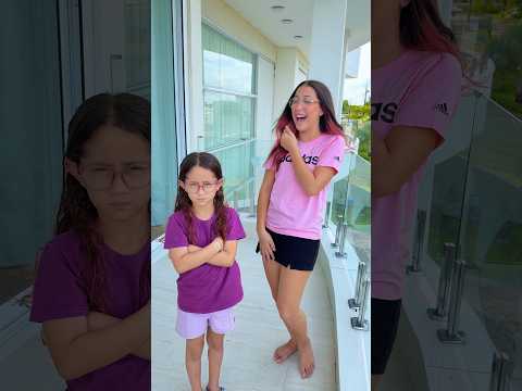 Ela achou ruim ! (#funny #humor #shorts ) thumbnail
