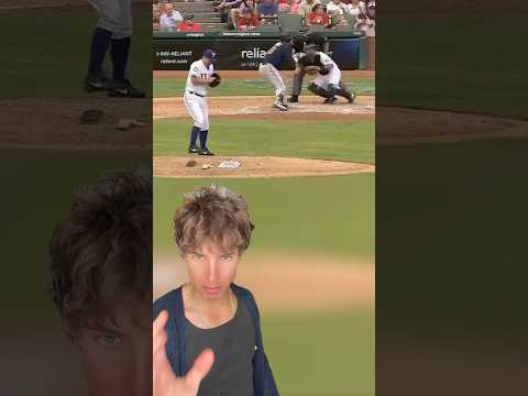 Todos huyeron del estadio de baseball ⚾️ thumbnail