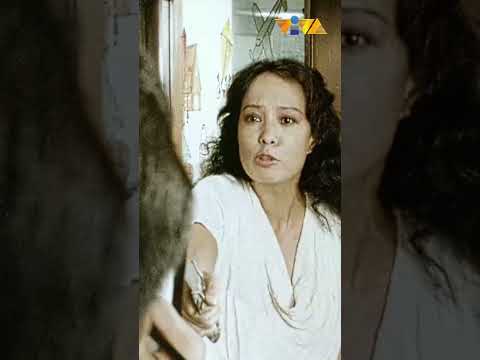 Saan nanggaling 'yan, Gloria Diaz?! #shorts #moviefilms #vivafilms thumbnail