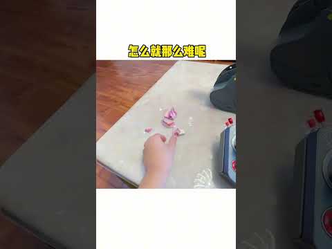 本以为自己是一个王者，却不料自己是个塑料呀！#模型#rc#挖掘机 thumbnail