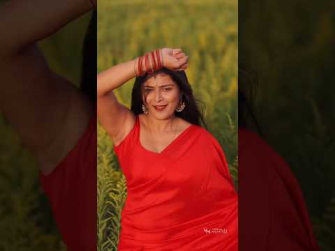 "Not just bangles.. It's a whole mood" #bangles ⭕ #shorts #sanjurathod #ishamalviya thumbnail