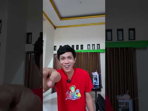 Aqilla main petak umpet di tumpukan balon #shorts thumbnail