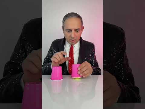Where is the ball? 😮| Arnaldo Mangini #comedy #magic thumbnail