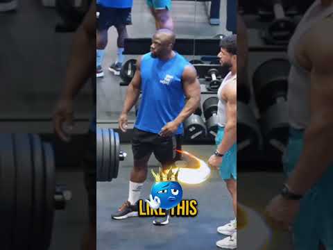 cleaner shocked moment 😳 #gym #gymtok #prank #funnyclips #funny thumbnail