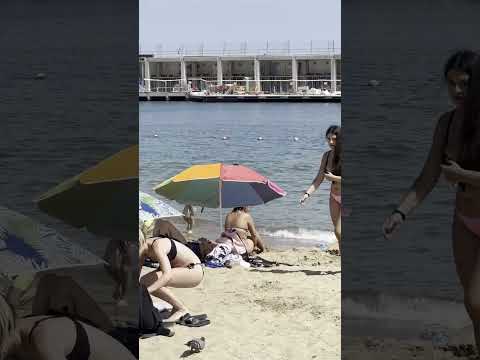 🇪🇸 Sunny day at Barcelona beach thumbnail