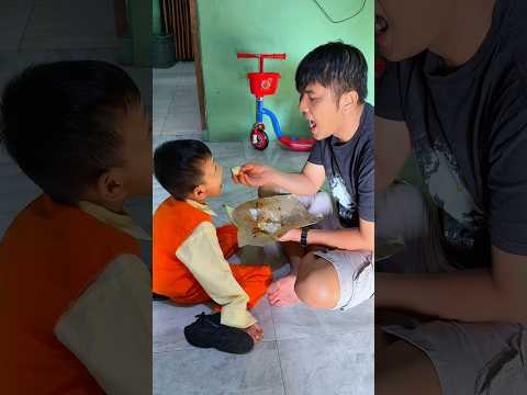 Abidzar di kasih sarapan sama ayah sebelum berangkat sekolah thumbnail