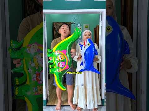 Ayah punya balon dinosaurus,mama punya balon ikan hiu thumbnail