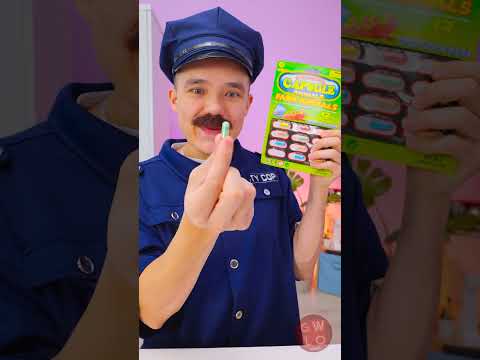رحلة فنية مع الدمى العملاقة: إبداعات لا تُنسى! 🎨 thumbnail