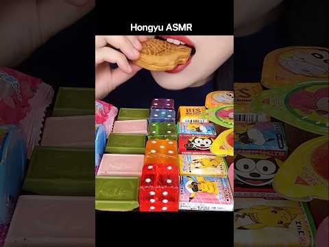 ASMR RAINBOW DERSSERTS 무지개 디저트 덩쿨포도 미니붕어빵 주사위 라무네 캔디 GRAP E#shorts #mukbang #먹방 #rainbow #hongyu thumbnail
