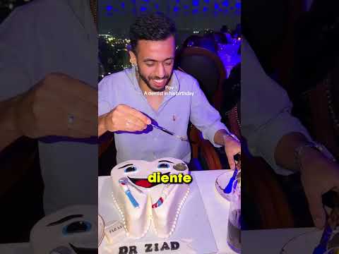 Así Celebran El Cumpleaños De Un Dentista 😆❄️ thumbnail