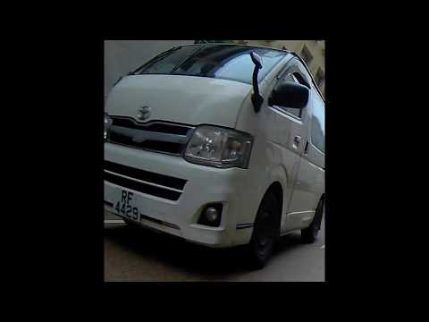 車CAM直擊 - 師傅...放低部電話望清楚 先扭出嚟啦 thumbnail