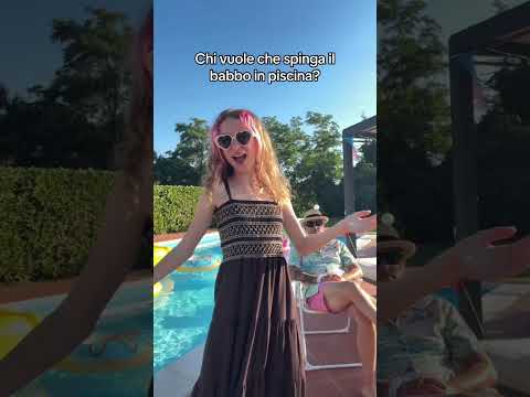 Che dite lo butto in piscina? #salvoegiorgia #nuovacanzone thumbnail