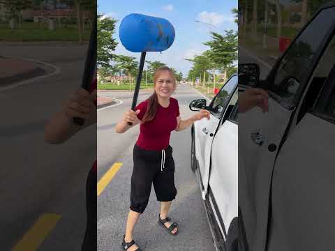OMG ??  Sinh vật biển đã xâm chiếm chiếc xe của tôi  #funny #automobile thumbnail