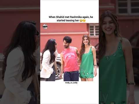 First She Felt Uncomfortable… Later Shahid Turned It Into A Joke 😂💫#shahidkapoor #shahidkapoor thumbnail