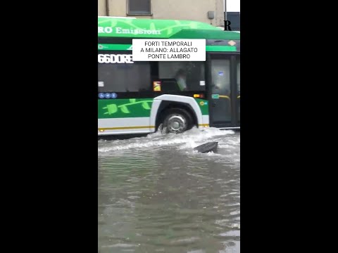 Maltempo, allagato Ponte Lambro a Milano thumbnail