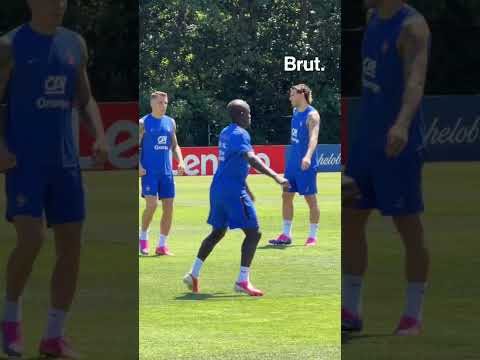 N’Golo Kanté avec l’équipe de France. #kante #ngolokante #equipedefrance #worldcup2026 #worldcup thumbnail