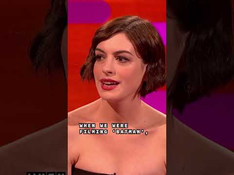 Anne Hathaway is a true cockney 🇬🇧 thumbnail