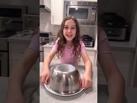 Sierra Taught Rhia to Eat Vegetables thumbnail