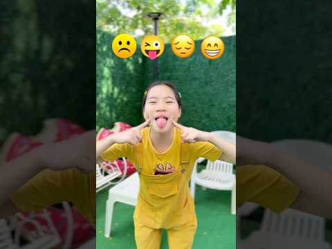 ทำหน้าเหมือน emoji #ตลก #โบ๊ะบ๊ะshorts #พี่นาว #shorts thumbnail