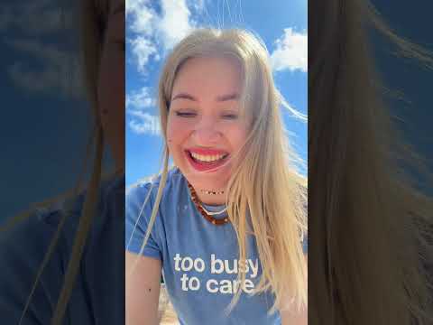 Пес, который любит плавать 😄😄😄😄 thumbnail