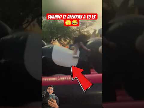 La más aferrada ?? #viral #humor #funny #fyp thumbnail