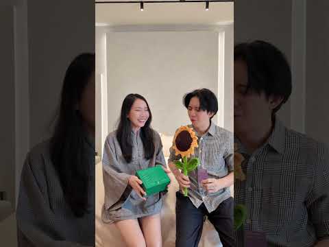 When you thought it’s just a normal gift exchange… thumbnail