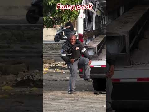 Funny prank😂#funny#prank#funnyprank#funnyvideos#funny thumbnail