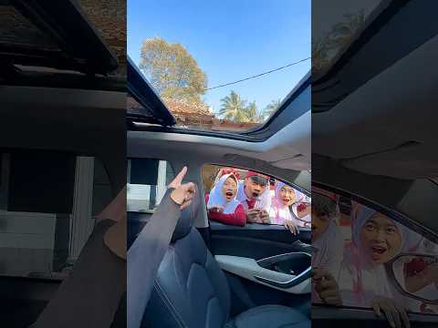Mobil Butut Tapi Atapnya Bolong😭 thumbnail