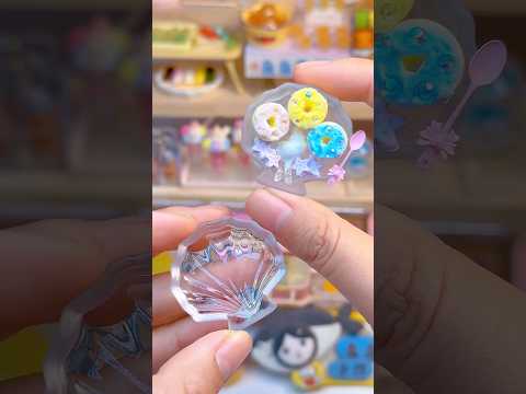 🤍✨🤍這真的能吃嗎？！🤍✨ 貝殼盤裡竟然是迷你甜甜圈🍩 Miniature Clay DIY ASMR #手作 #食玩 #熱門 #創作靈感 thumbnail