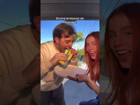 Broma al esposo de mi amiga thumbnail