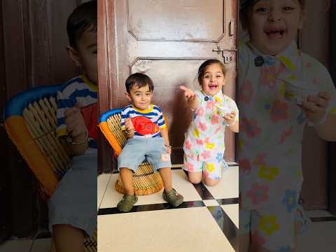 Amayra ne apna khana kisko khilaya❓🤔😳 #shorts #samayranarula #siblings thumbnail