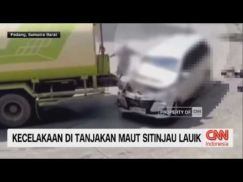 Kecelakaan di Tanjakan Maut Sitinjau Lauik thumbnail