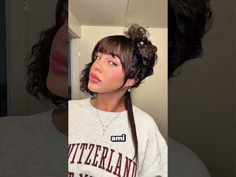 Mes cheveux bouclés et indisciplinés sont lissés ! ✨ Une véritable métamorphose thumbnail