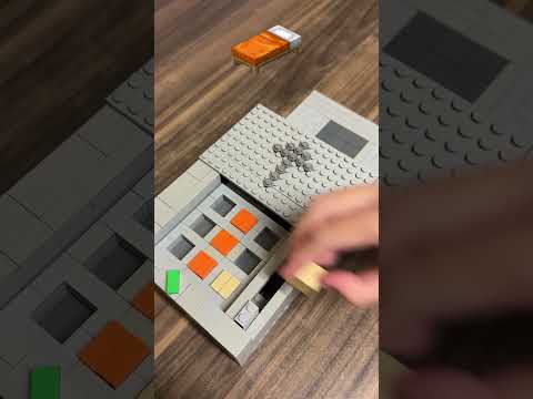 Crafting Minecraft Orange Bed BUT Lego! 🛏️ thumbnail