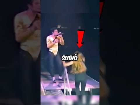 3 FANS QUE LOGRARON ABRAZAR A MICHAEL JACKSON thumbnail