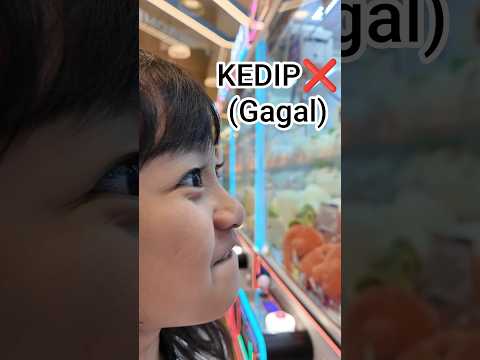 Kasihan Naura kurang Beruntung 😂😄 #kembar #twinmoments #hiburanku #capitboneka #challenge #shorts thumbnail