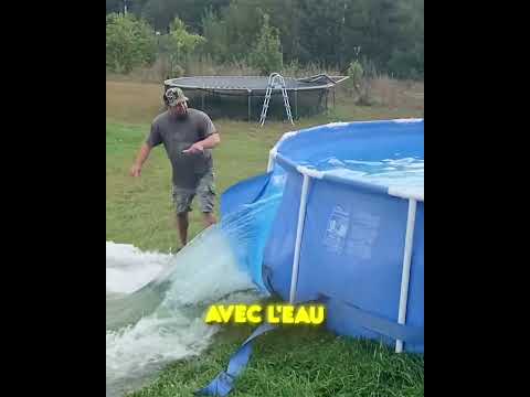 IL DÉTRUIT SA PISCINE POUR SES ENFANTS ! 😱🏊‍♂️💥 thumbnail