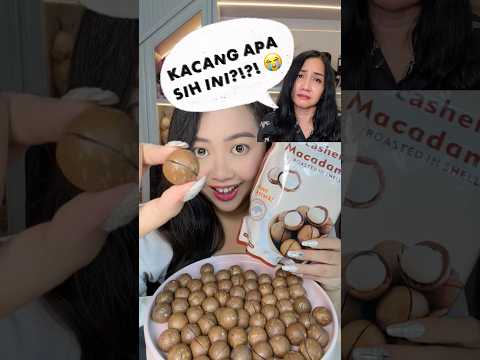 MAMA AKU JUGA GABISA BUKA KACANG INI 😭 KALIAN BISA GA?? | Klara Tania #shorts thumbnail