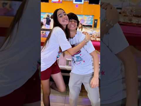 NOVA MÚSICA DA BELINHA COM DANCINHA! thumbnail
