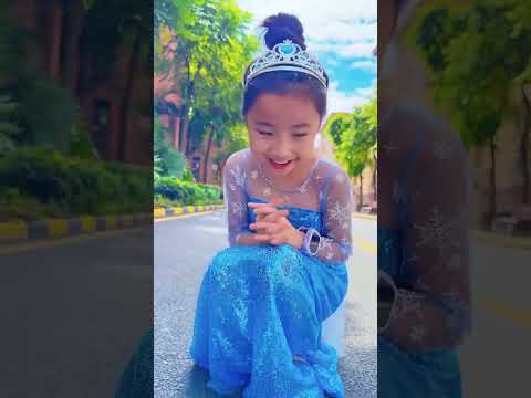 小艾莎真聪明 thumbnail