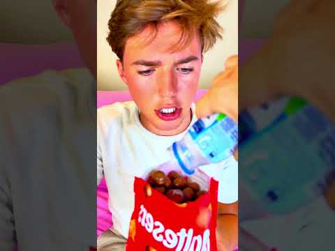 The Best Chocolate Cereal 😋😋 thumbnail