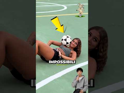 La CALCIATRICE con il miglior CONTROLLO PALLA al mondo! thumbnail
