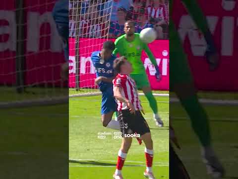 Sunderland strike first blood at the Stadium of Light. Trai Hume keeping their European hopes alive thumbnail