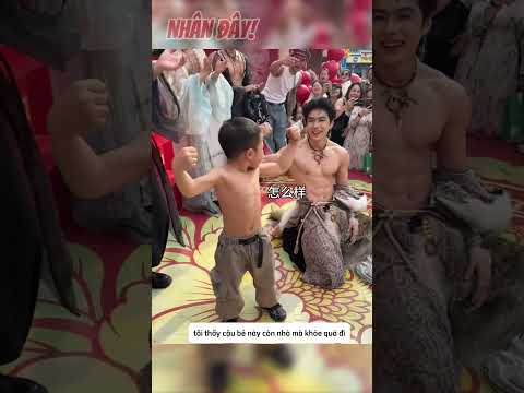 Cậu bé thách thức sức mạnh của anh chàng đẹp trai thumbnail