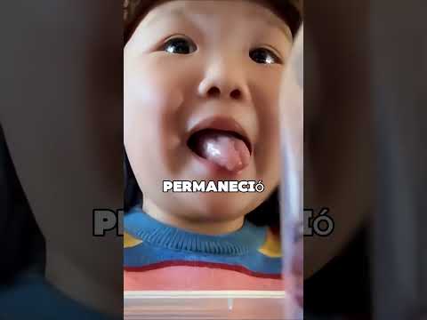 Cómo Calmar A Una Niña En Un Avión 😯 thumbnail