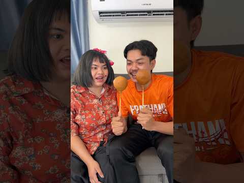 จะกินมั้ย‼️ขนมโป๊งเหน่ง😂😱 thumbnail