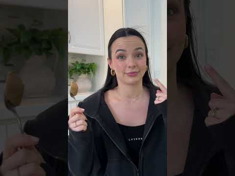 How to quickly stop your hiccups ? thumbnail