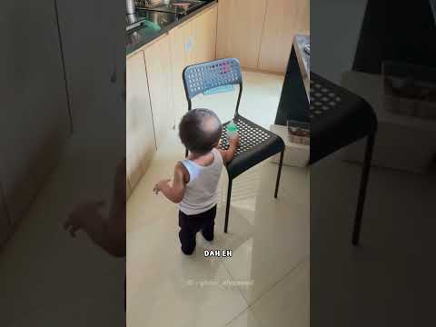 POV GHAZI SELALU CLEAN UP SETELAH MINUM SUSU thumbnail
