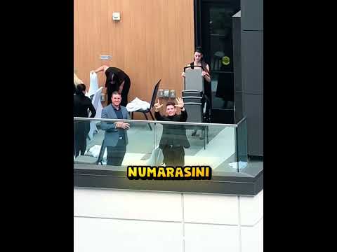 Çatıdaki Düğünden Davet Geldi ?? thumbnail
