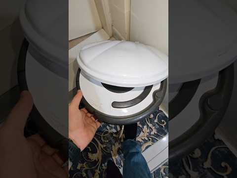 Butta il tuo Vecchio Robot Aspirapolvere! thumbnail